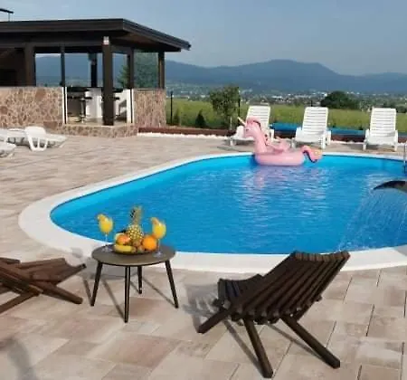 ヴィラ Vanesa Bihać